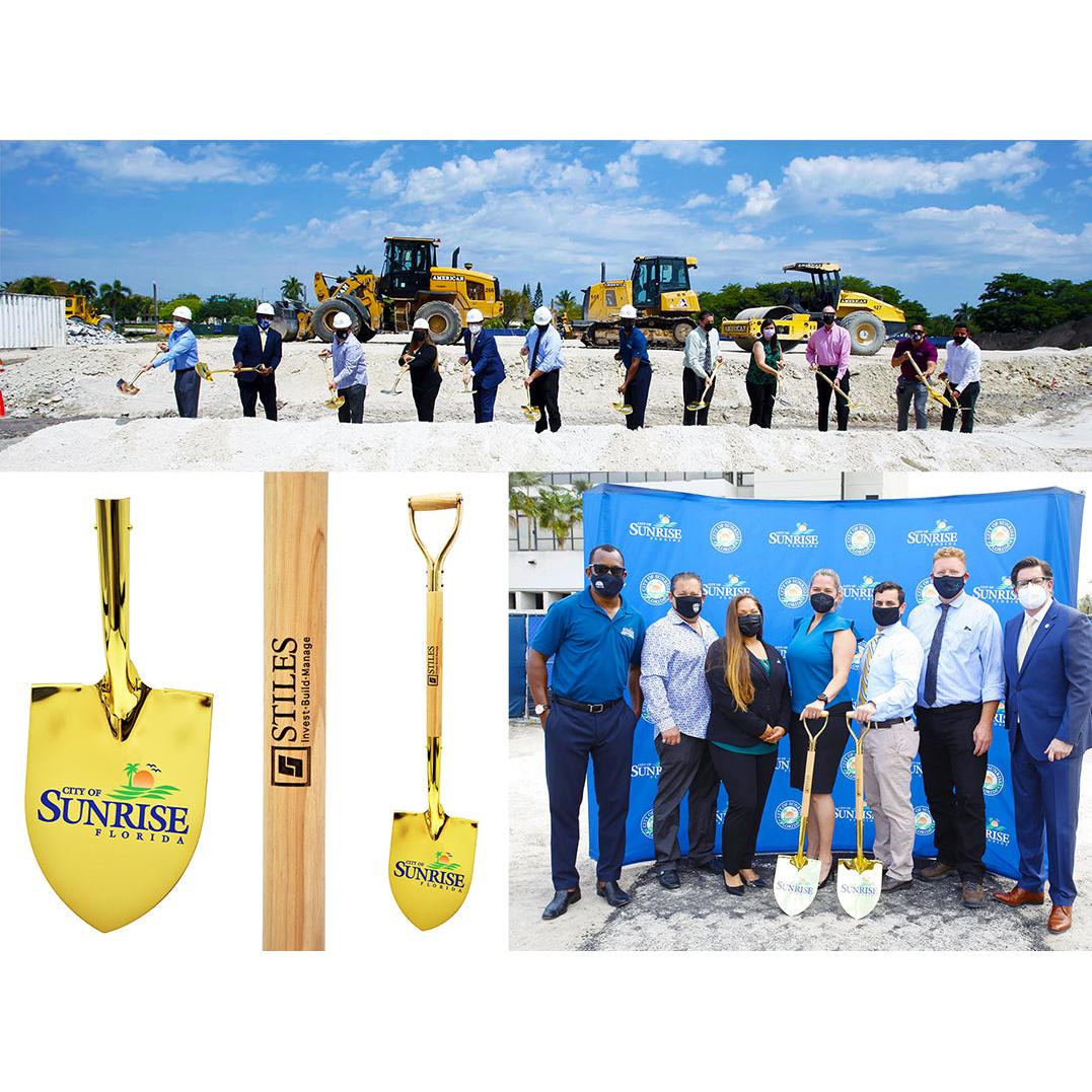 Show Stopping Gold Plated Flat Ceremonial Shovel