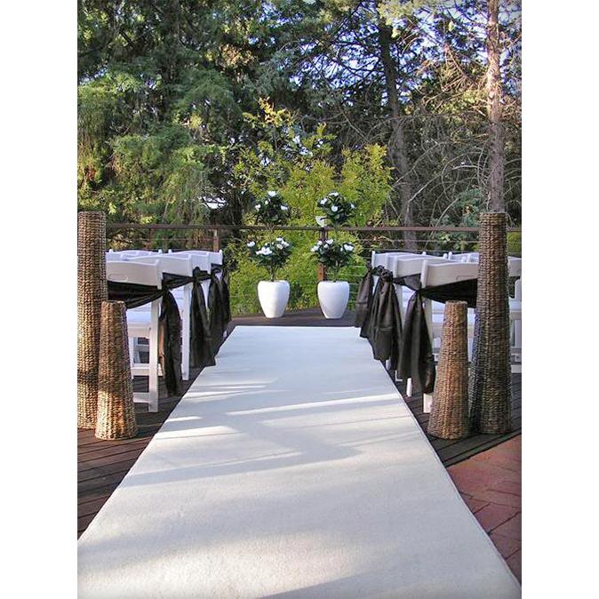 White Carpet Runner Color